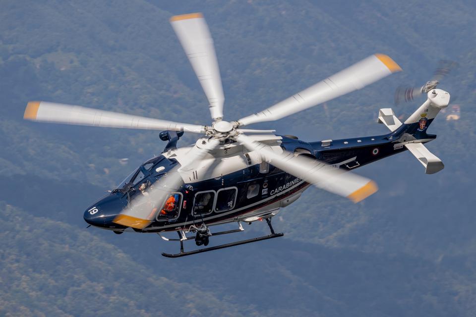 AW169 - Commercial and Civil Helicopters | Leonardo